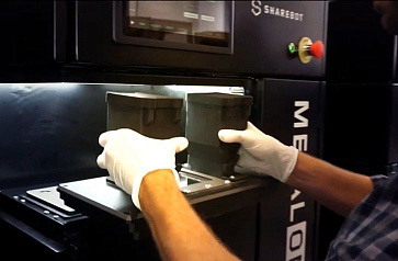 3D-принтер по металлу Sharebot MetalONE: компактный, мощный, доступный